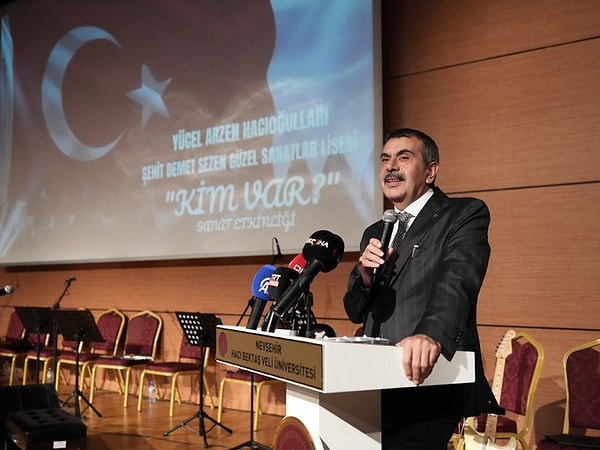 Bakan Yusuf Tekin’den öğrencilere videolu mesaj.