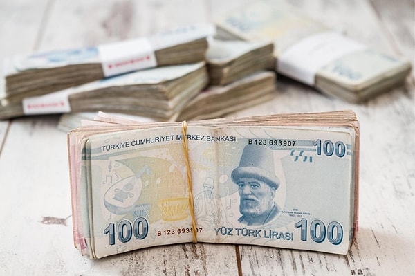 Yüzde 45 ve Üzeri Faiz Veren Bankalar