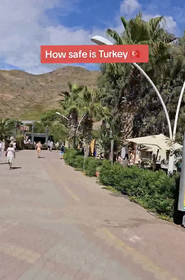 Bir turist, "Türkiye ne kadar güvenli?" testi yaptı.