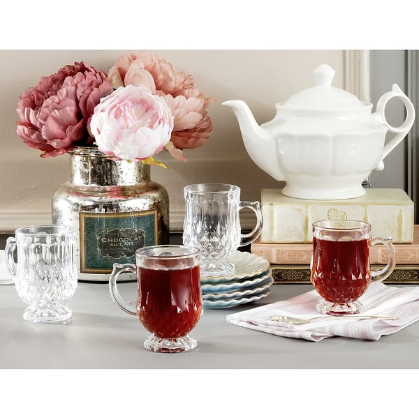 Madame Coco Miquel 4'lü Çay Fincanı