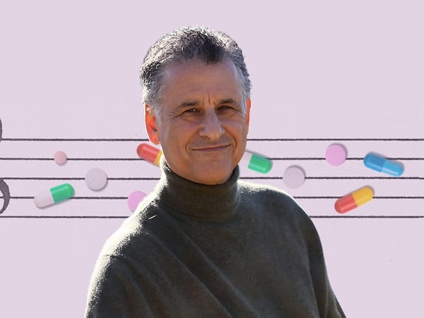 Daniel J. Levitin tarafından yapılan araştırmalarda katılımcıların çoğu en az bir şarkıyı doğru tonlamayla söyleyebildi.