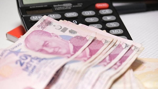 Yılın sonu yaklaştı, asgari ücret gündemi iyice ısındı.