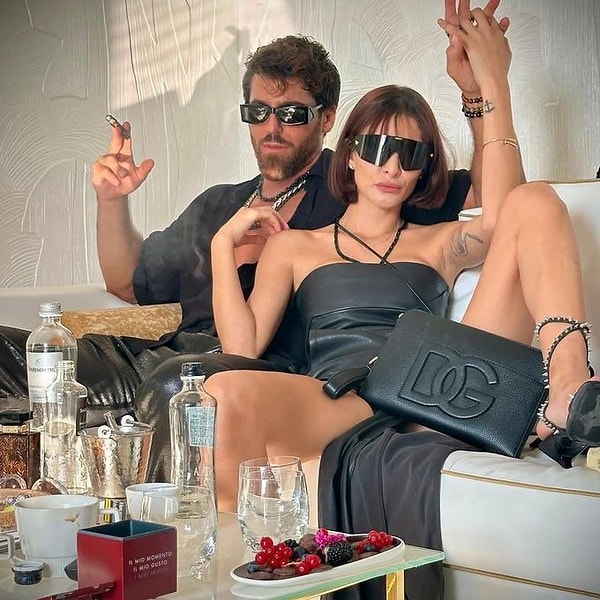 Bizim aksimize İtalya, Can Yaman'ı çok sevdi. El Turco dizisiyle fırtınalar estiren Can Yaman, attığı her adımla İtalya manşetlerine damga vurdu.