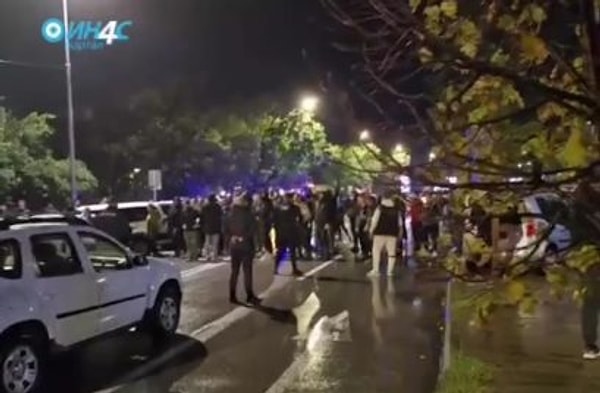 2 Türk vatandaşının karıştığı olay sonrasında ülkede protesto gösterileri düzenlendi.