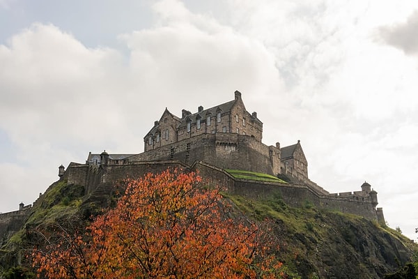 6. Edinburgh – İskoçya