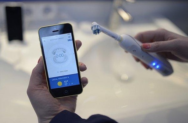 Telefonunuza diş fırçanızın uygulamasını yükleyerek her daim kontrol edebilirsiniz.