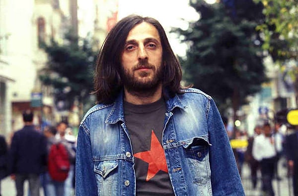 Kazım Koyuncu, Karadeniz’in asi rüzgarı, Hopa’nın deniz kokulu çocuklarından biriydi.