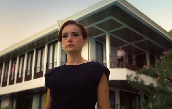 Kıskanmak dizisi ilk bölümünden itibaren izleyicinin ilgisini büyük oranda çekmeyi başardı.