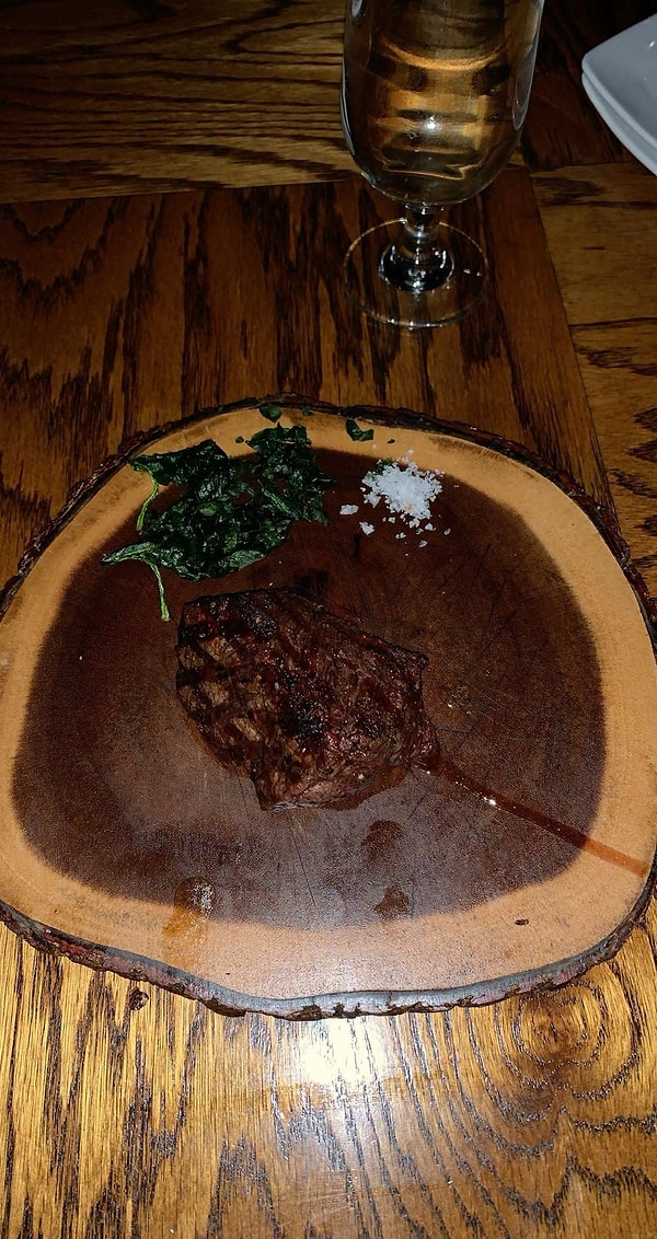 8. Kocaman tahtanın ortasında yalnız bir sunum!