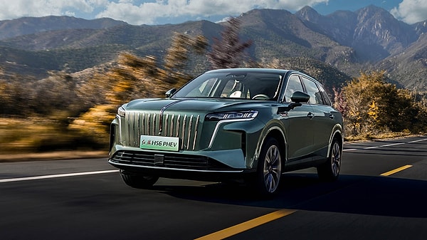 Rekor kıran araç batarya seçeneği ile dikkat çekti.