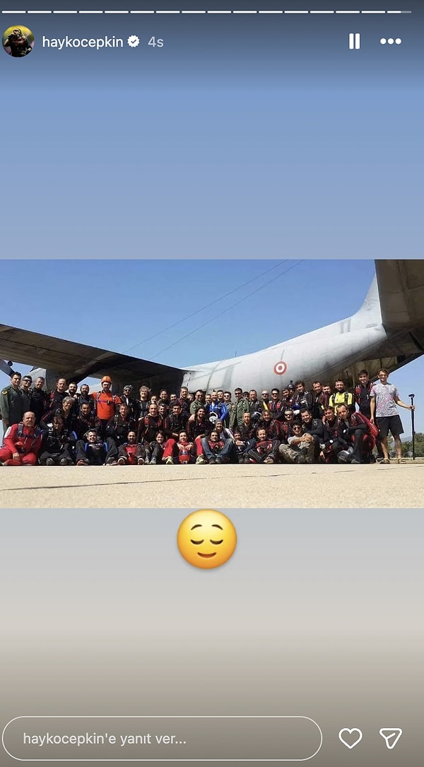 Ünlü sanatçı, daha önce aynı uçuş ekibiyle Türkiye rekoru denemelerinde birlikte uçtuklarını belirtti.