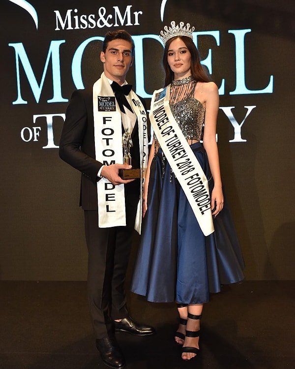 Fakat son saatlerde ortaya çıkan bir gerçek sosyal medyada mini bir şaşkınlığa neden oldu.