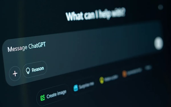 Prominent features of GPT-5.1 Thinking: