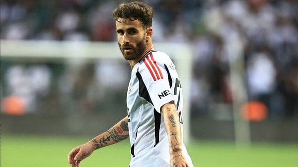 Samsunspor maçı hazırlıklarını sürdüren Beşiktaş'ta bugün Rafa Silva ile ilgili yeni bir gelişme yaşandı.