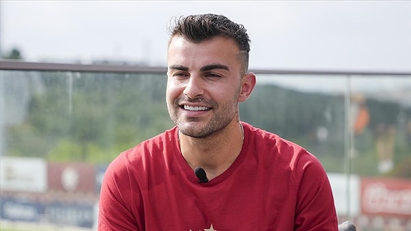 4. Abdülkerim Bardakcı’nın maçlardan önce yaptığı ve takım arkadaşlarının anlattığı uğuru nedir?