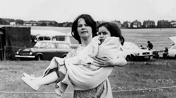 Sıcacık bir yaz günü başlayan gösteri dakikalar içinde paniğe dönüştü.