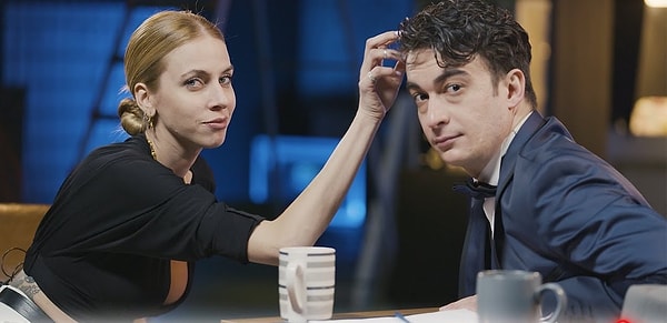 Aşk yalanlandı fakat konuya birdenbire, hiç beklemediğimiz bir şekilde eski sevgili Sergen Deveci dahil oldu!