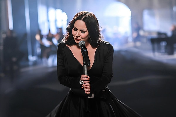 5. Şebnem Ferah - "Sil Baştan"