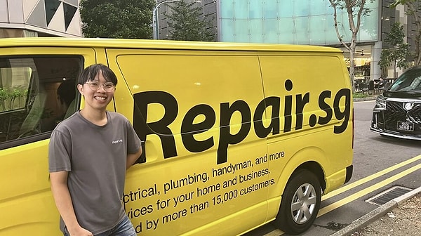 Her şey, 16 yaşında alınan bir alan adıyla başladı.