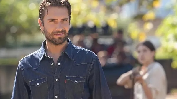 Ulaş Tuna Astepe Kimdir?