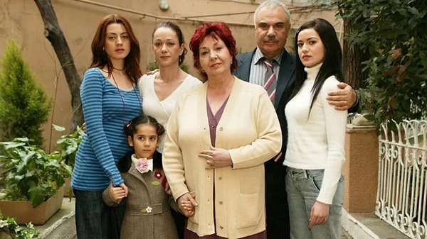 We believe there's hardly anyone who doesn't recall or hasn't watched 'Yaprak Dökümü,' a legendary show that left an indelible mark on its era and continues to maintain its iconic status.