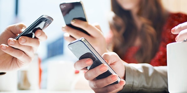 İnsanlar kaç kez baktıklarının farkında bile değiller.