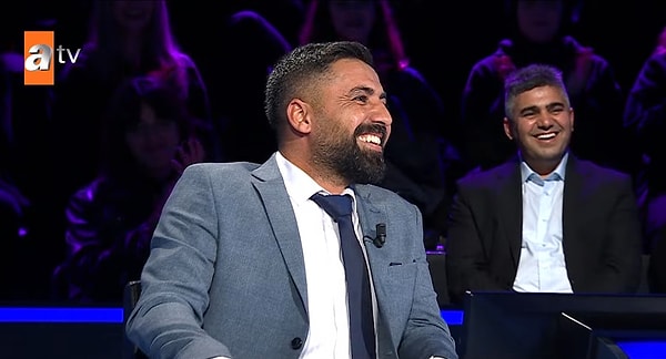 Kim Milyoner Olmak İster sorusu, geçtiğimiz akşam (27 Kasım Perşembe) yeni bölümüyle ekrana geldi.