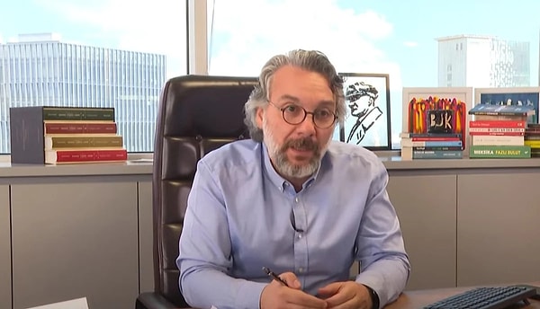 Sözcü TV’de Yılmaz Özdil depremi yaşanıyor.