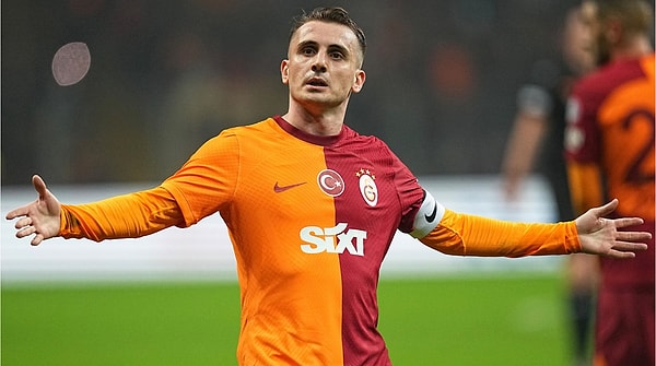 Kerem, Galatasaray formasıyla parlamış ve Avrupa'ya transfer olmuştu.