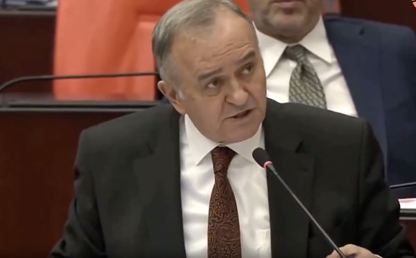 "S..., sinirlerine hakim ol"