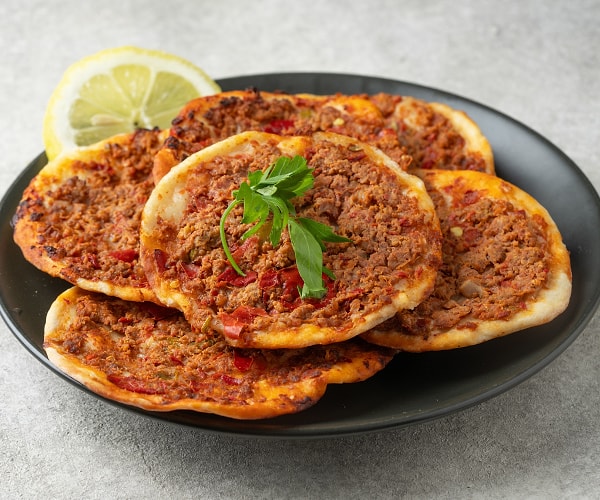 2. Mini Lahmacun
