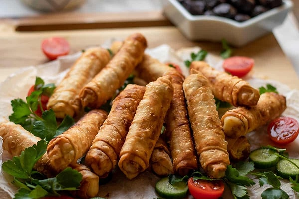 11. Paçanga Böreği