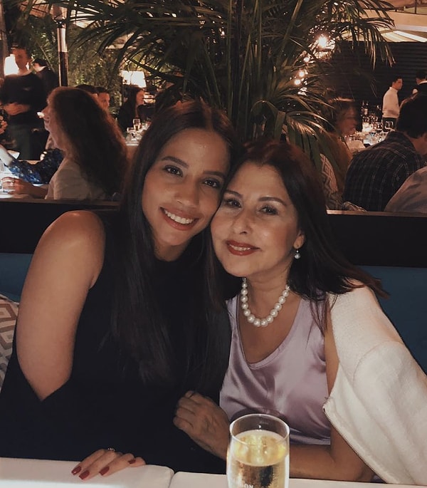 Ayşe Nazlı son yıllarda İngiltere’de psikoloji eğitimi alıyor ve hayatını büyük ölçüde gözlerden uzak sürdürüyor.