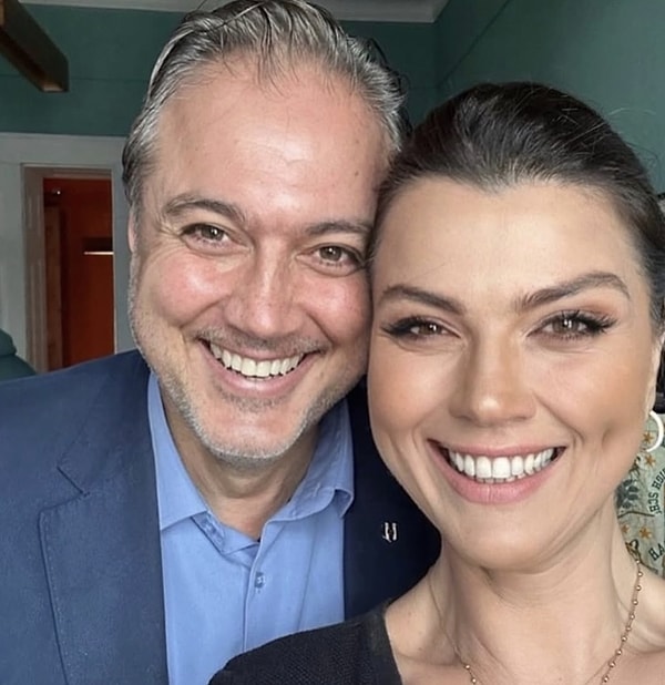 Akkoyun, ağabeyiyle çekilmiş bir fotoğrafını paylaşarak şu notu düştü: