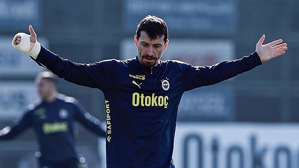 "Futbolda bahis" soruşturması kapsamında 20 isim tutuklandı.