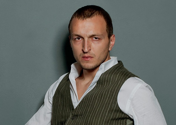 Oyuncu Saygın Soysal, Veliaht dizisinin kadrosunda dahil oldu.