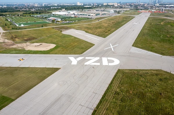 Downsview Havalimanı, 100 yıla yaklaşan havacılık geçmişinden modern şehir merkezine evriliyor.