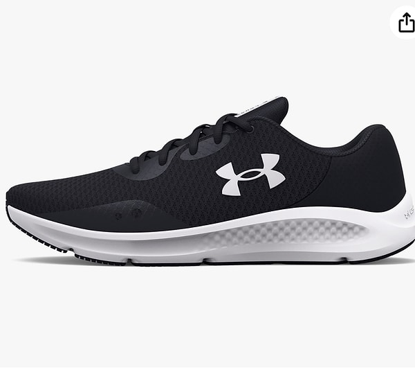 Under Armour’un UA W Charged Pursuit koşu ayakkabısı, hem günlük yürüyüşlerde hem koşu antrenmanlarında rahat adımlar atmak isteyenlerin favorisi!