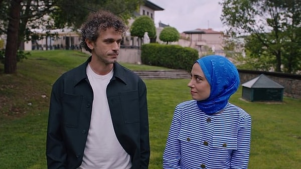 Son dönemde sette yaşanan kaotik olaylarla gündemden düşmeyen Kızılcık Şerbeti'ne bomba bir isim geri dönüyor.