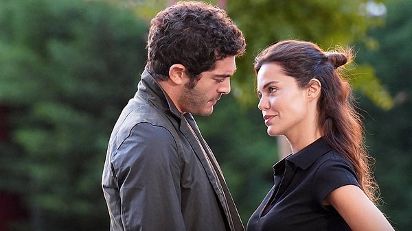 Sema Ergenekon’un yazdığı dizide yönetmenlik Ali Bilgin ile Beste Sultan Kasapoğlu’nda.