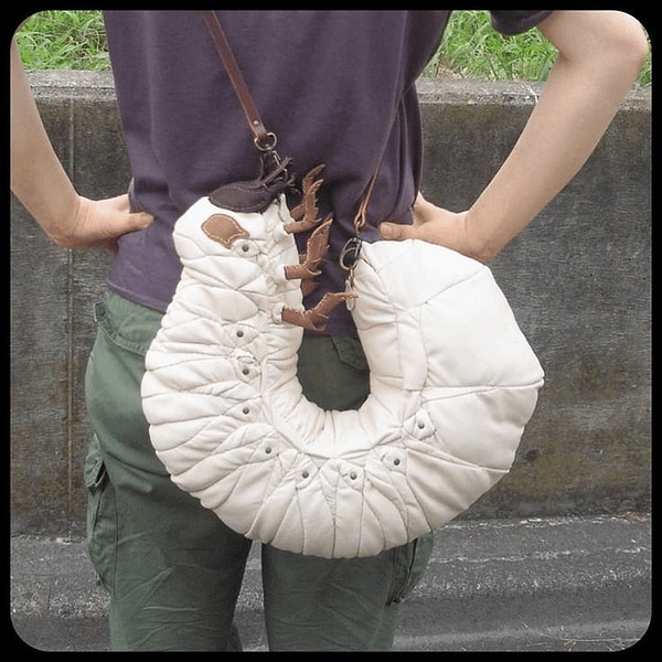 10. Moda dünyası bunu da açıklayabilecek mi bakalım!