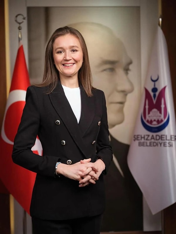 Manisa’nın Şehzadeler Belediye Başkanı Gülşah Durbay'dan acı haber geçtiğimiz saatlerde geldi.