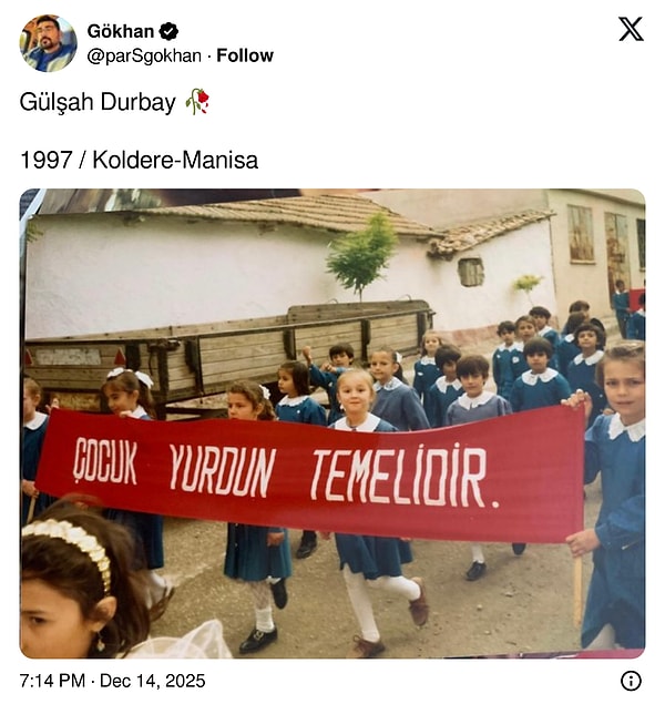 1997 yılında Manisa'nın Koldere Köyü'nde çekilen fotoğrafta Durbay elinde "Çocuk Yurdun Temelidir" yazılı bir pankart taşıyordu.