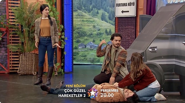 Çok Güzel Hareketler 2'de yayınlanan Uzak Şehir parodisi çok beğenilmiş, hemen ardından Taşacak Bu Deniz için hazırlıklar başlamıştı.