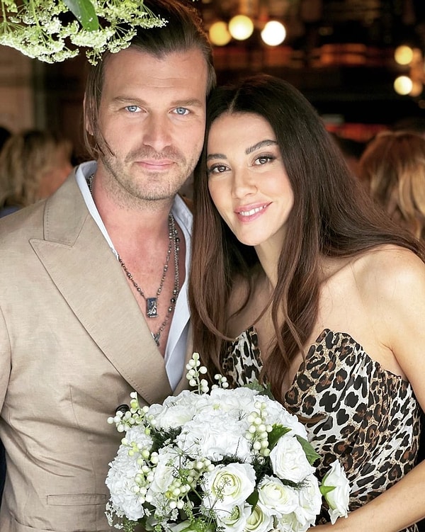 Ülkemizin en yakışıklı ve en popüler erkeği Kıvanç Tatlıtuğ sadece mesleğiyle değil özel hayatındaki duruşuyla da gönlümüzü fethedenlerden biliyorsunuz!