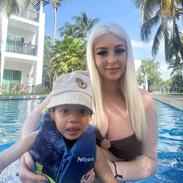 Tepkilere rağmen harcama alışkanlıklarını şimdilik değiştirmediğini söyleyen Weston, oğlunun bu süreçten etkilenmesini istemediğini vurguladı.