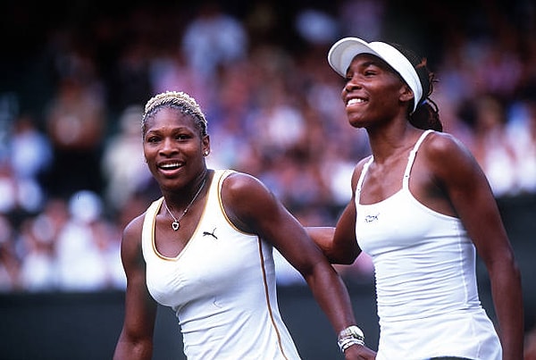 4. Serena Williams - Venus Williams - Wimbledon Finali (2002)