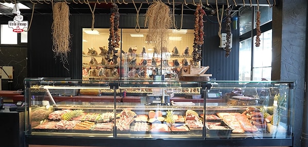 Hakan Usta başta şaşırsa da vizyonu hemen devreye sokuyor.