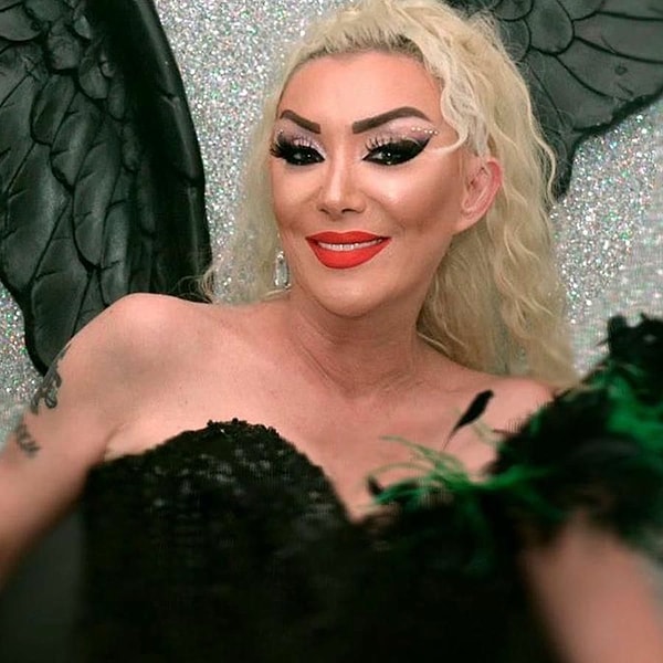 26 Eylül'de Yalova'daki evinin penceresinden düşerek hayatını kaybeden Güllü'nün şüpheli ölümü gündemdeki yerini koruyor.