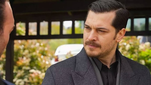 Eşref Rüya, Uzak Şehir ve Kızılcık Şerbeti'nin yeni bölüm tarihi açıklandı.